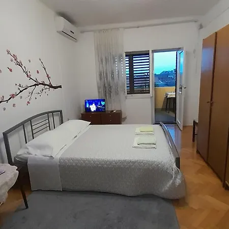 Apartment Gulin Šibenik Exteriör bild